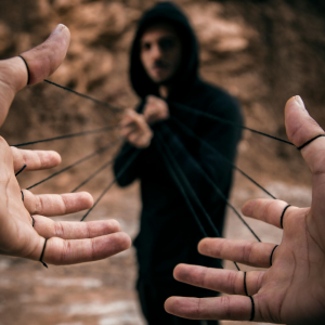 كيف تكتشف الترويض العاطفي وتخرج من فخه؟ 1 الترويض العاطفي